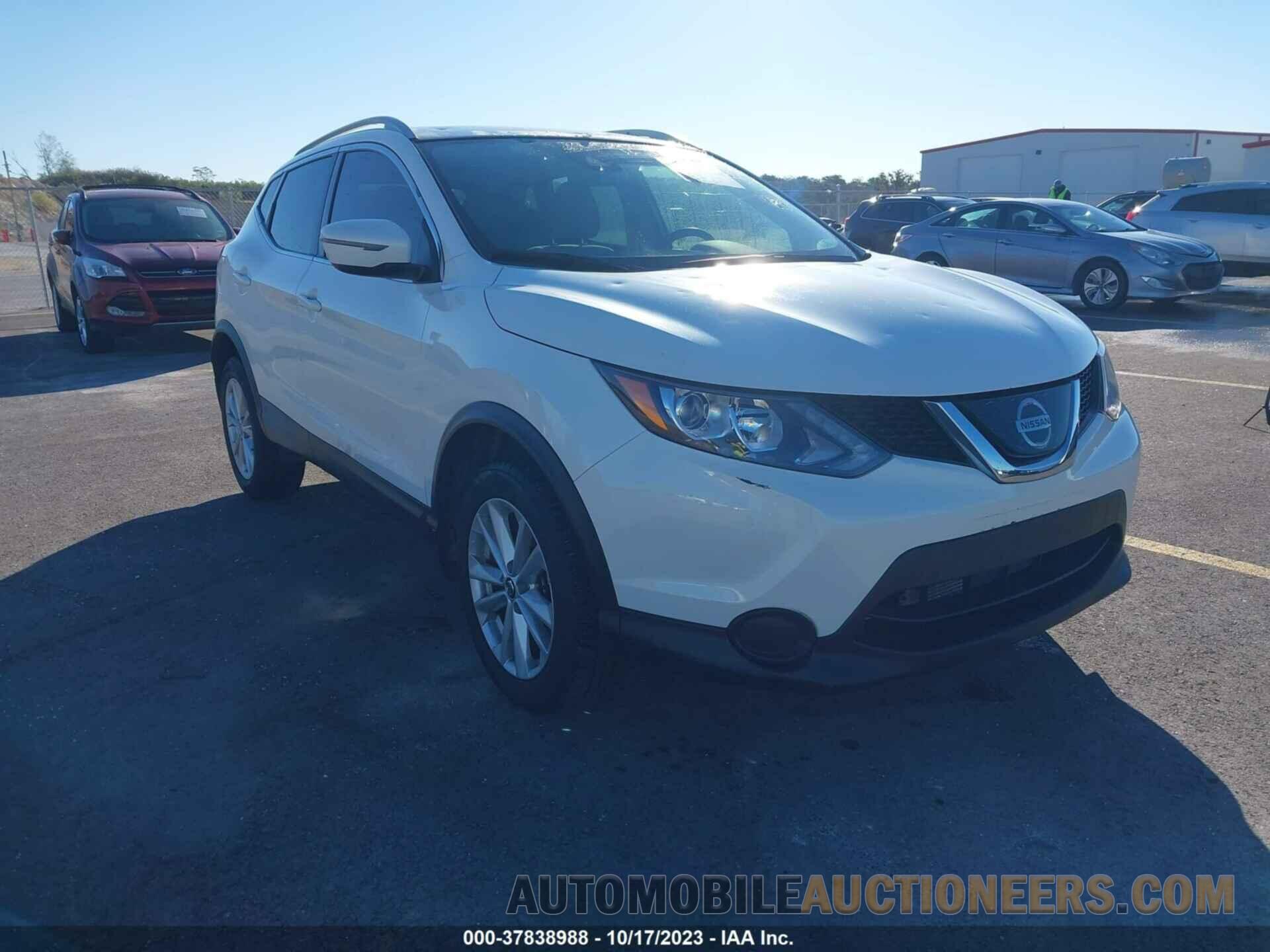 JN1BJ1CPXKW228806 NISSAN ROGUE SPORT 2019