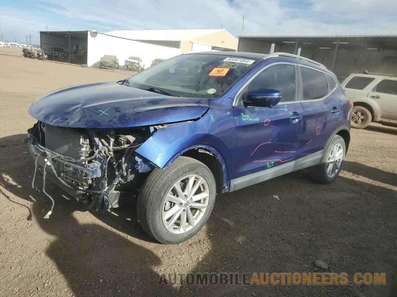 JN1BJ1CR0HW100407 NISSAN ROGUE 2017