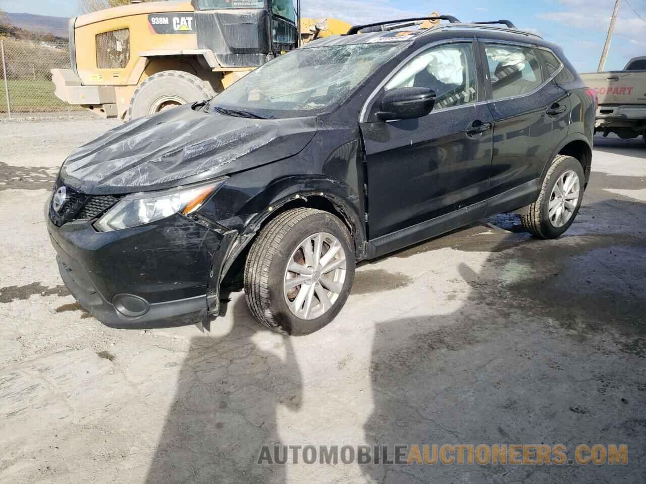 JN1BJ1CR0JW210802 NISSAN ROGUE 2018