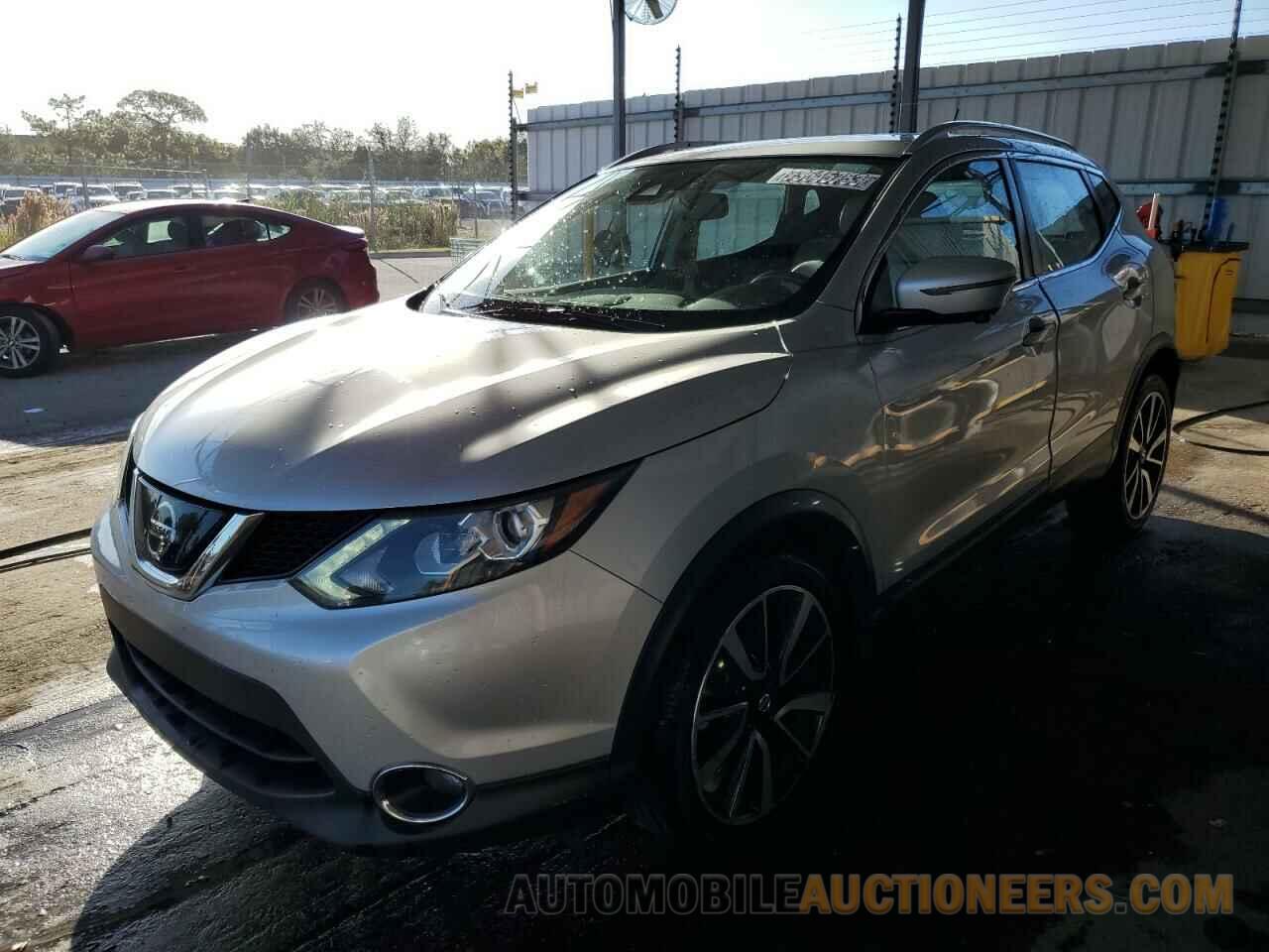 JN1BJ1CR0KW322498 NISSAN ROGUE 2019