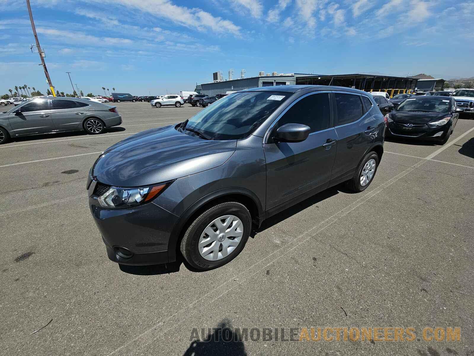 JN1BJ1CR0KW347112 Nissan Rogue Sport 2019