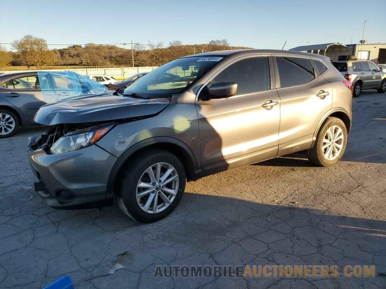 JN1BJ1CR0KW620632 NISSAN ROGUE 2019