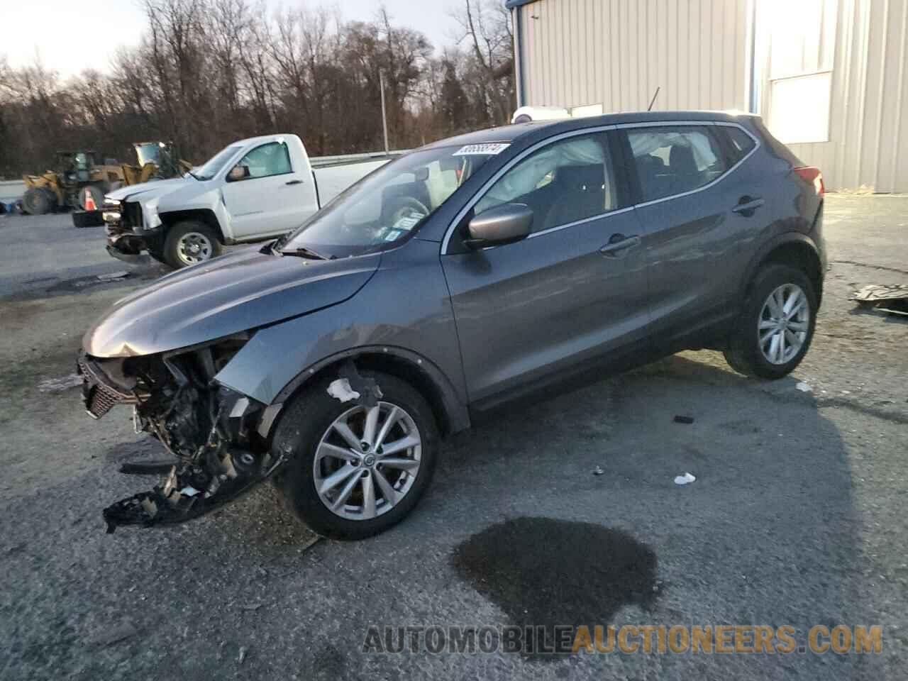 JN1BJ1CR1JW202109 NISSAN ROGUE 2018