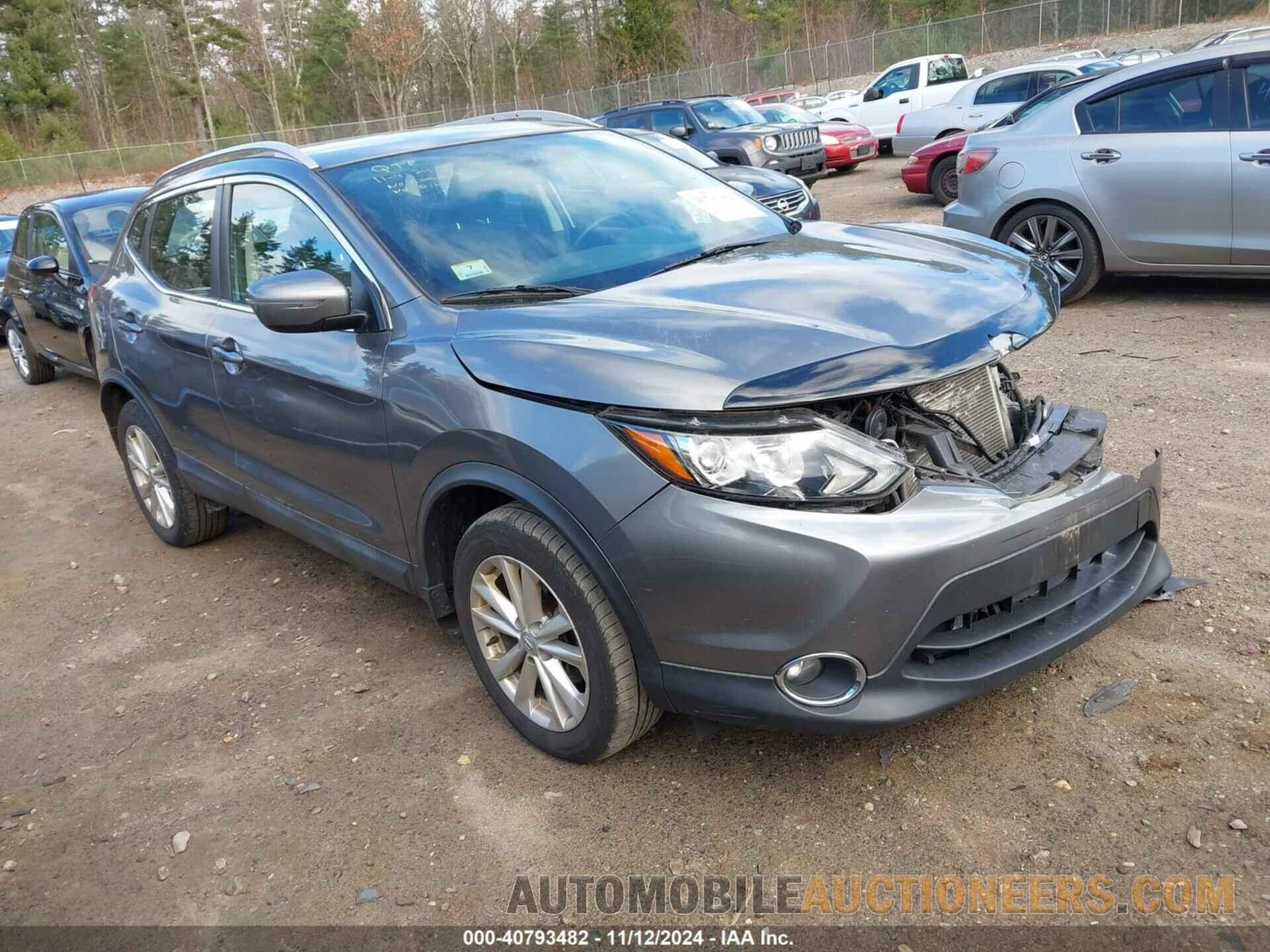 JN1BJ1CR1JW202966 NISSAN ROGUE SPORT 2018