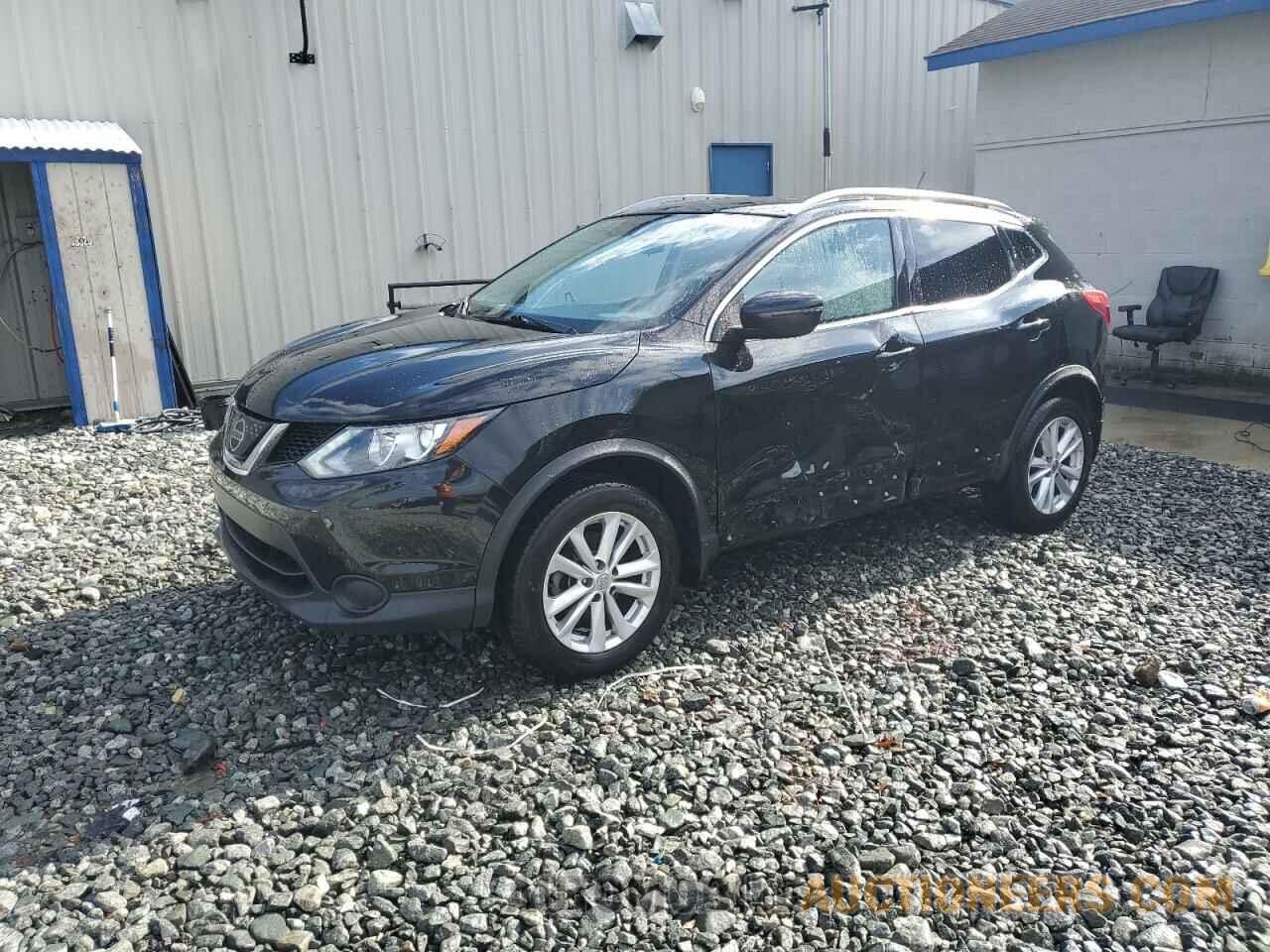 JN1BJ1CR1JW266814 NISSAN ROGUE 2018