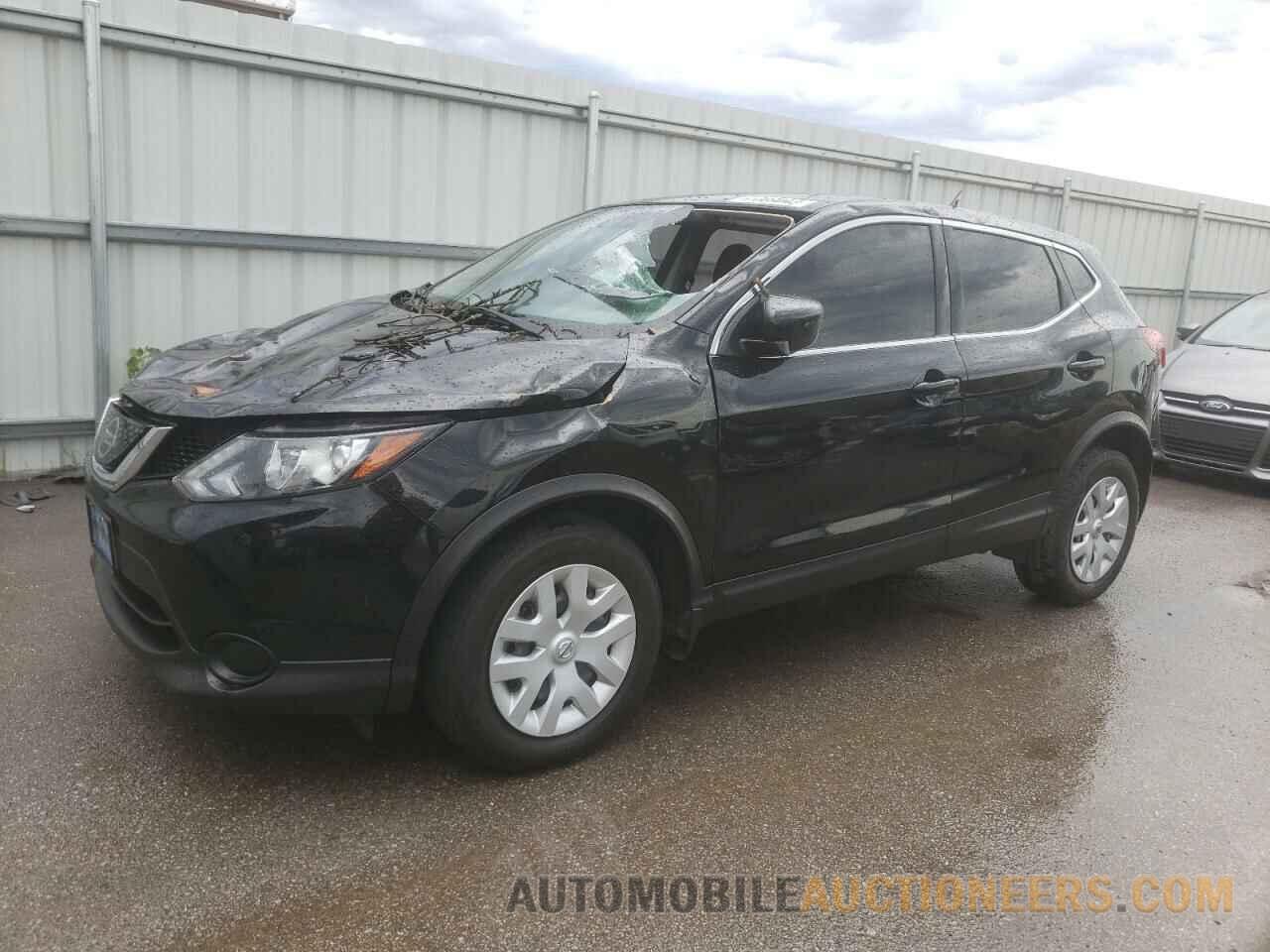 JN1BJ1CR2JW284951 NISSAN ROGUE 2018