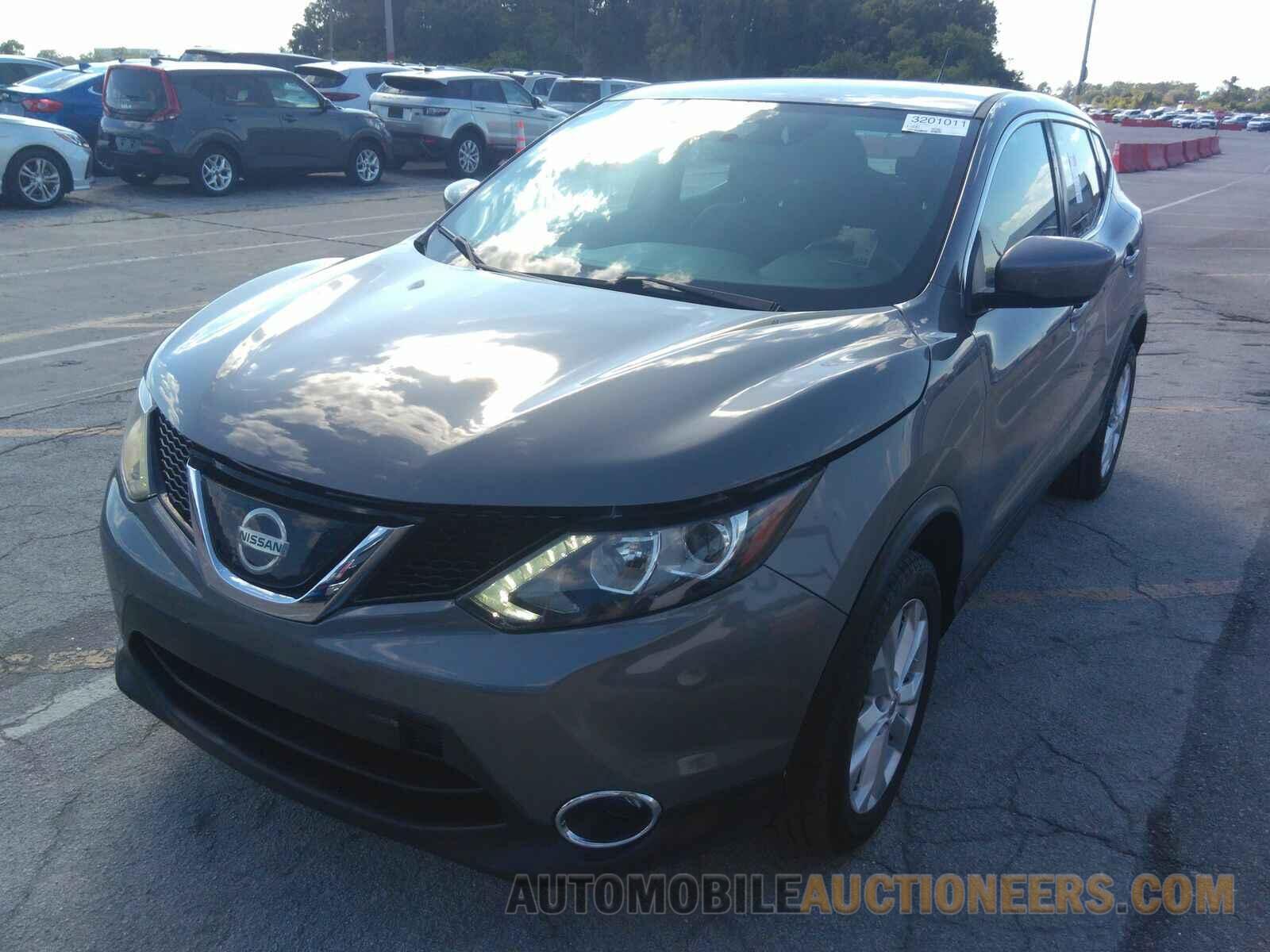 JN1BJ1CR2KW317030 Nissan Rogue Sport 2019