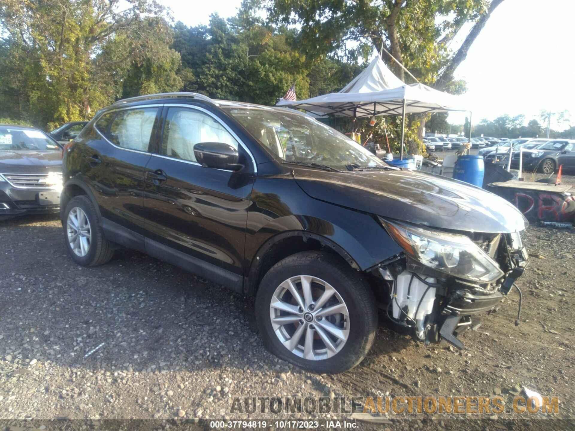 JN1BJ1CR2KW321868 NISSAN ROGUE SPORT 2019