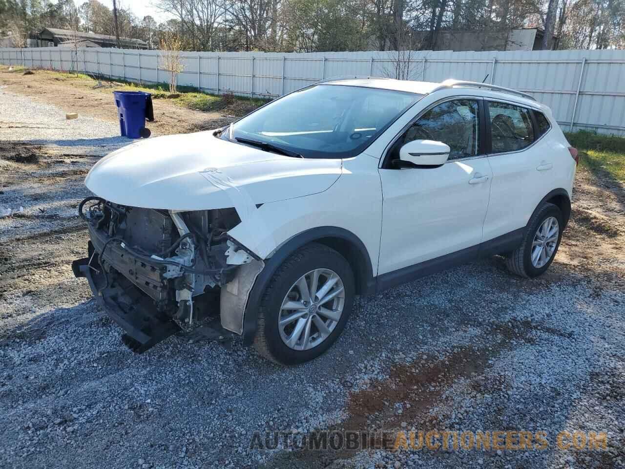 JN1BJ1CR3JW250632 NISSAN ROGUE 2018