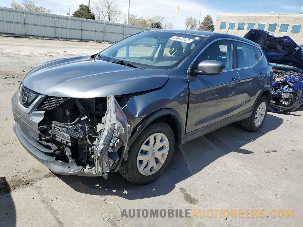 JN1BJ1CR3JW287955 NISSAN ROGUE 2018