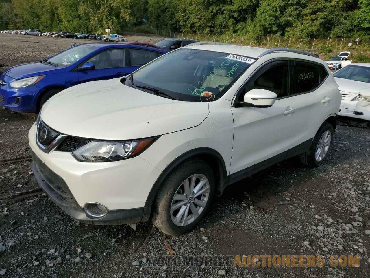 JN1BJ1CR3KW625629 NISSAN ROGUE 2019