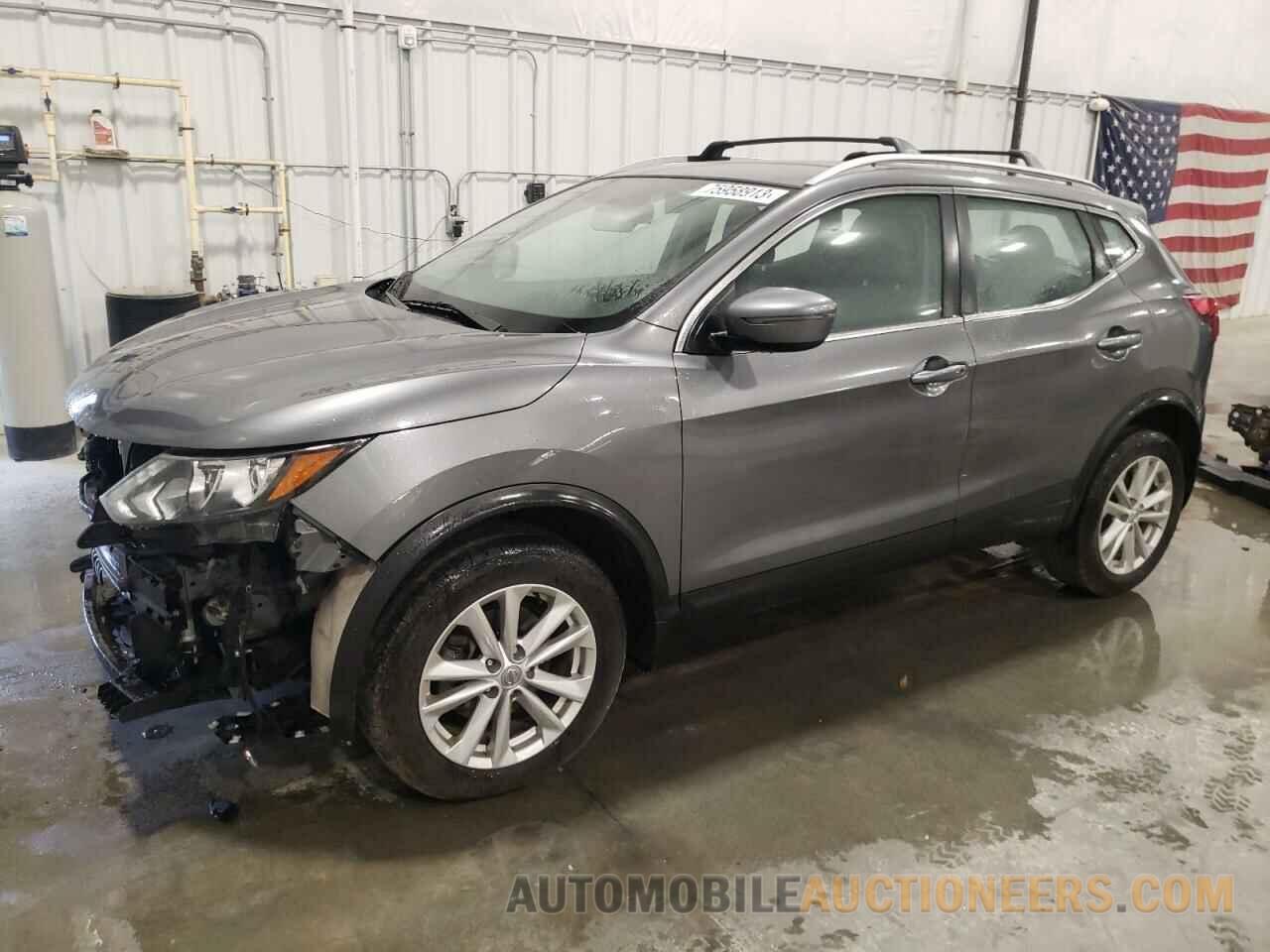 JN1BJ1CR4JW205053 NISSAN ROGUE 2018