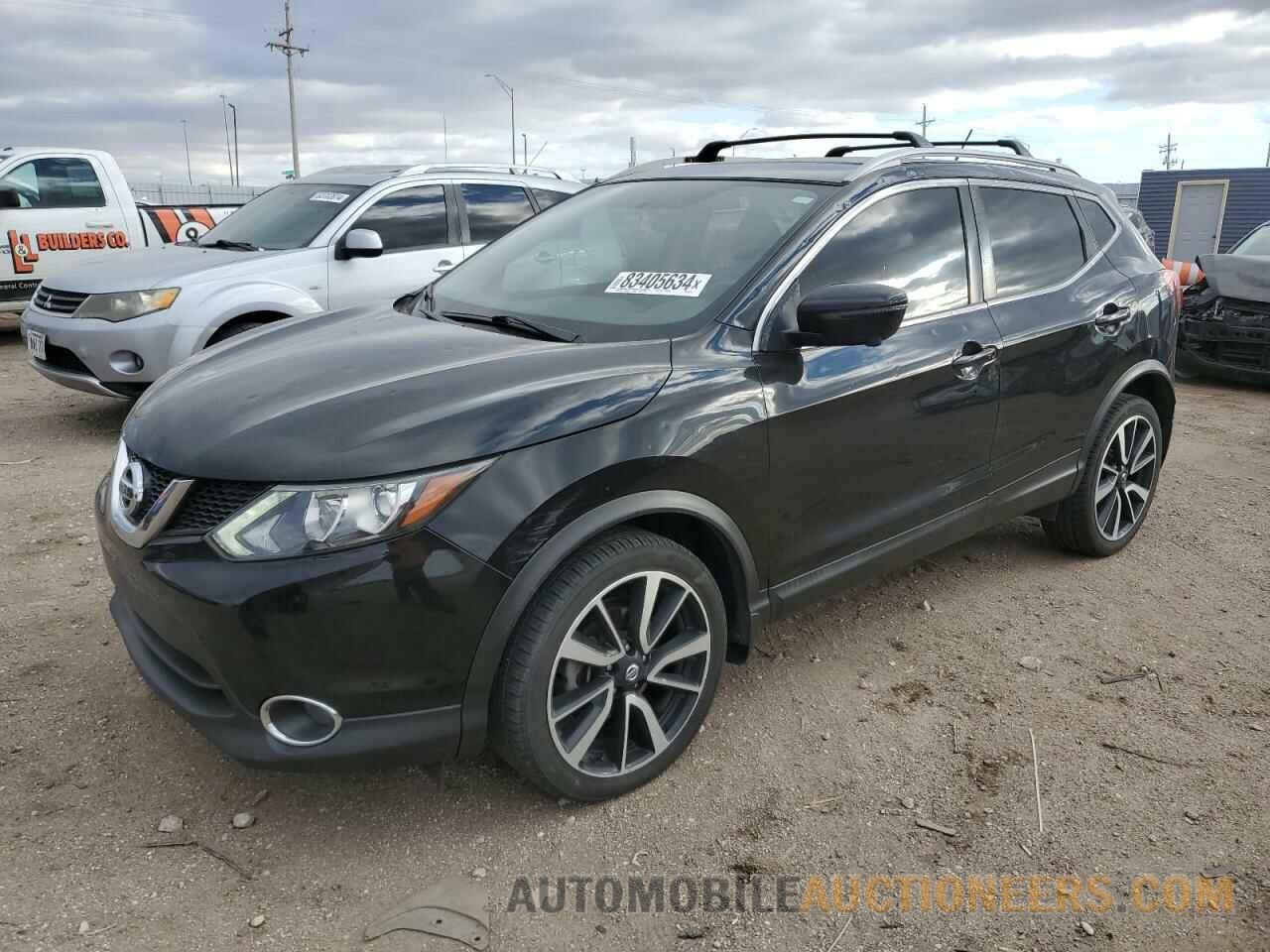 JN1BJ1CR4JW206753 NISSAN ROGUE 2018