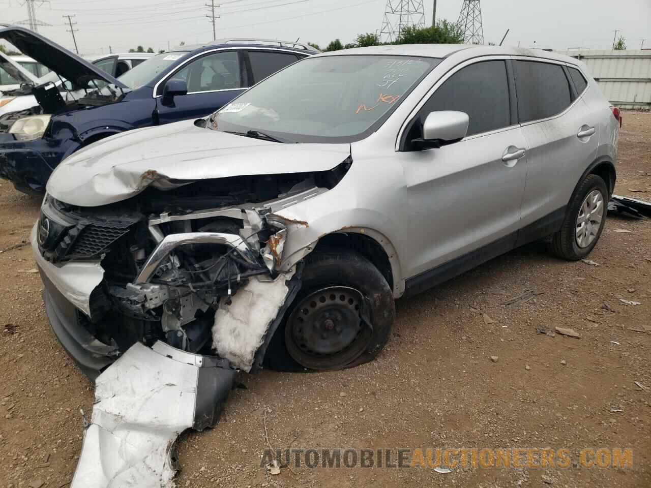 JN1BJ1CR5KW315546 NISSAN ROGUE 2019