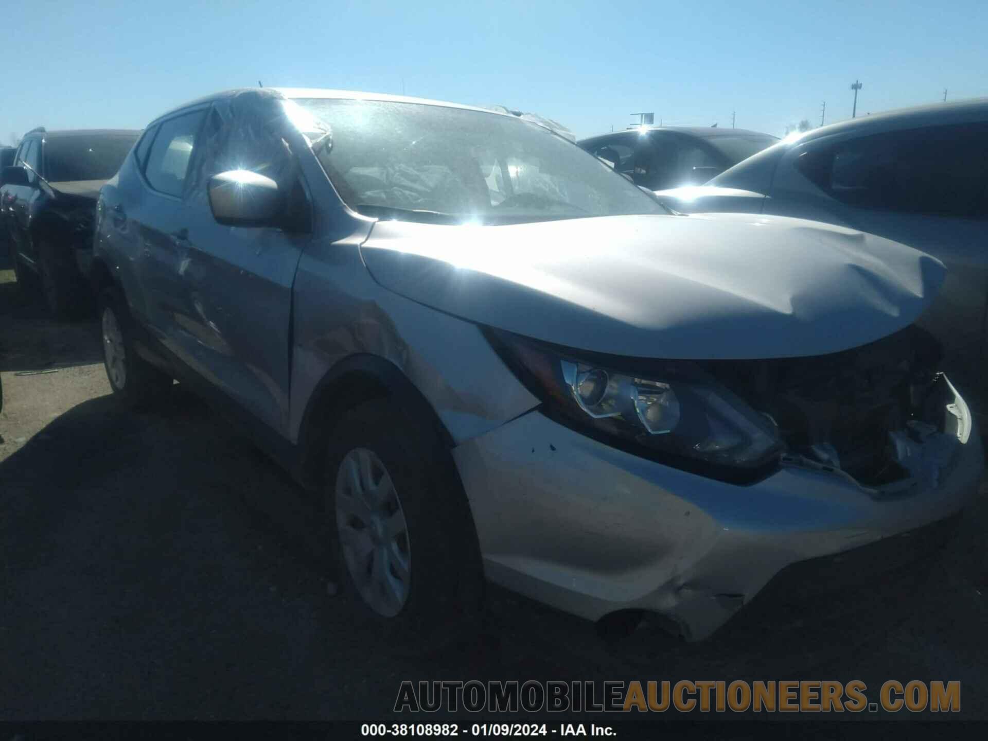 JN1BJ1CR5KW349258 NISSAN ROGUE SPORT 2019