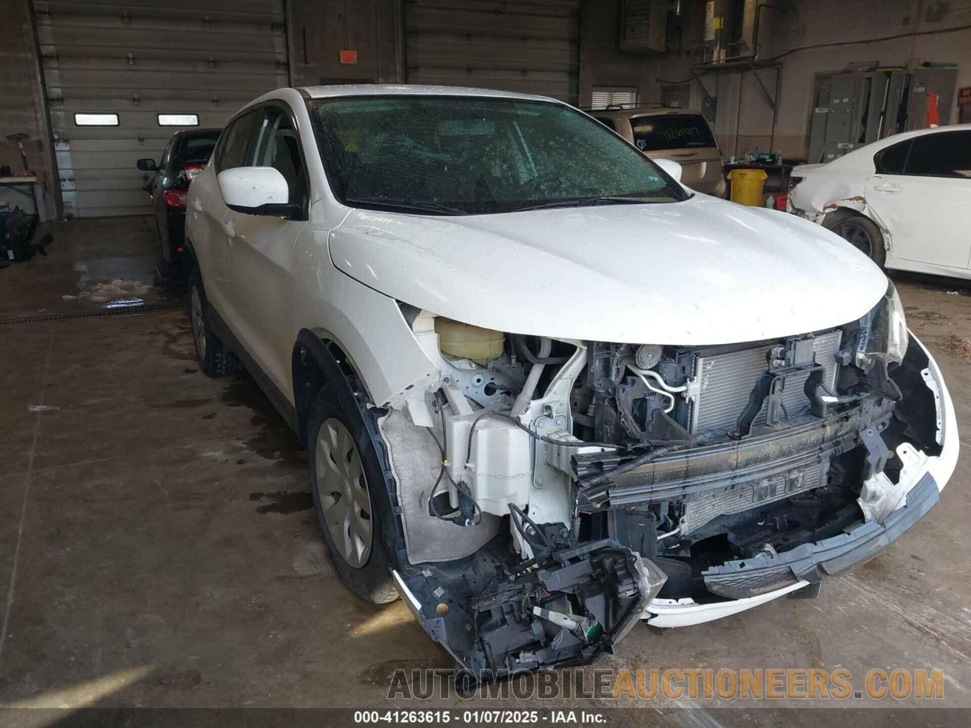 JN1BJ1CR5KW350801 NISSAN ROGUE SPORT 2019