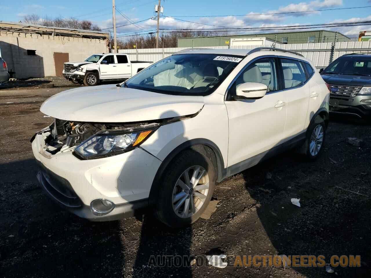 JN1BJ1CR5KW628421 NISSAN ROGUE 2019