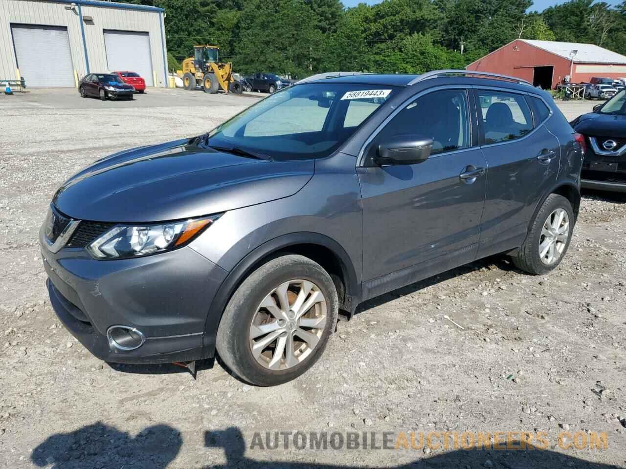 JN1BJ1CR6JW264136 NISSAN ROGUE 2018