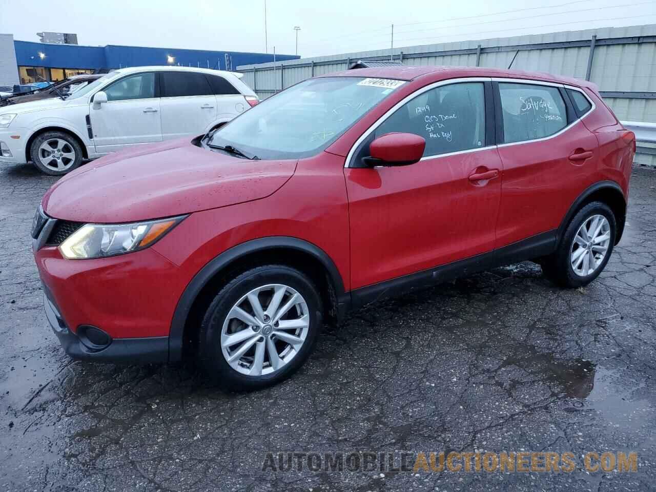 JN1BJ1CR6JW269160 NISSAN ROGUE 2018