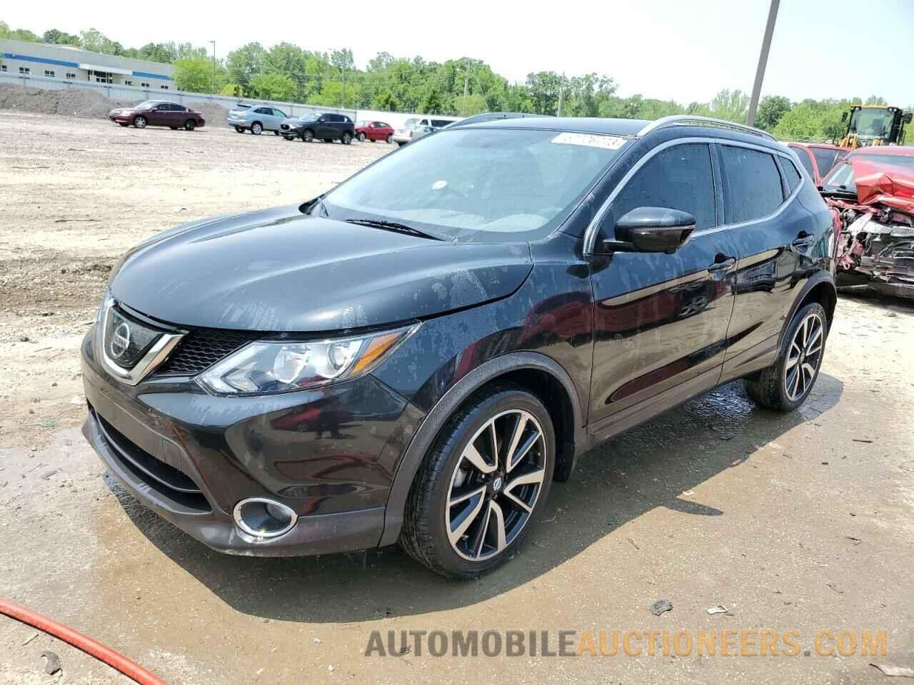 JN1BJ1CR6JW292809 NISSAN ROGUE 2018