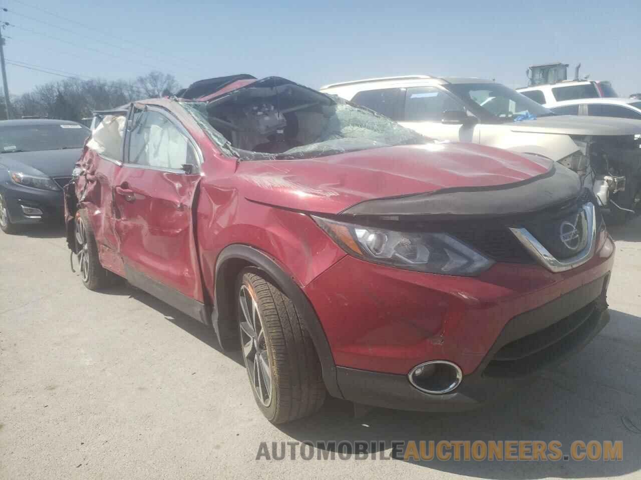 JN1BJ1CR6JW294348 NISSAN ROGUE 2018