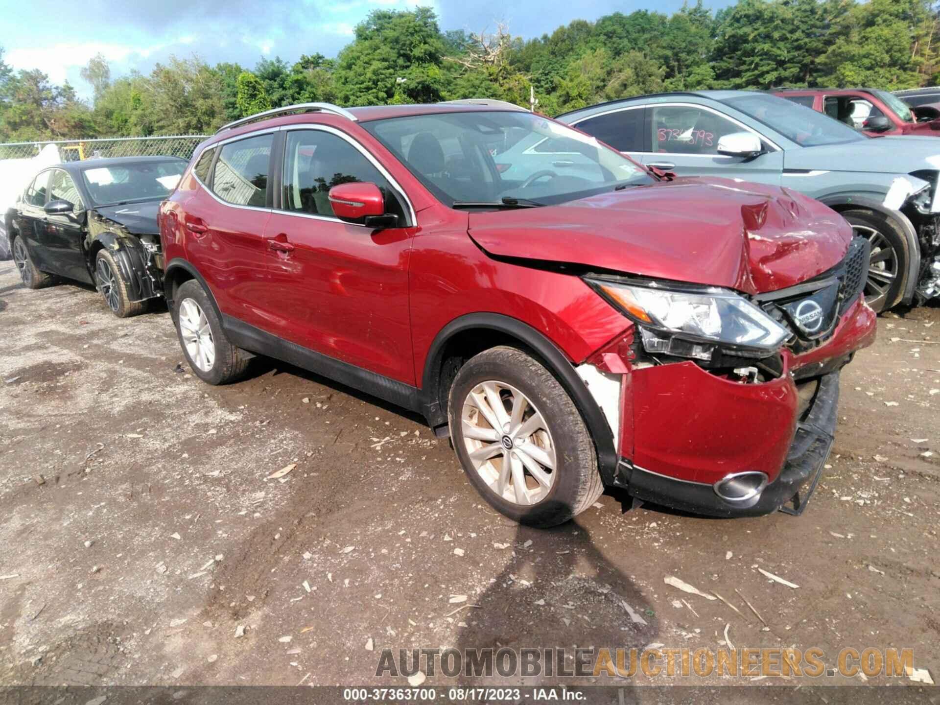 JN1BJ1CR6KW326720 NISSAN ROGUE SPORT 2019