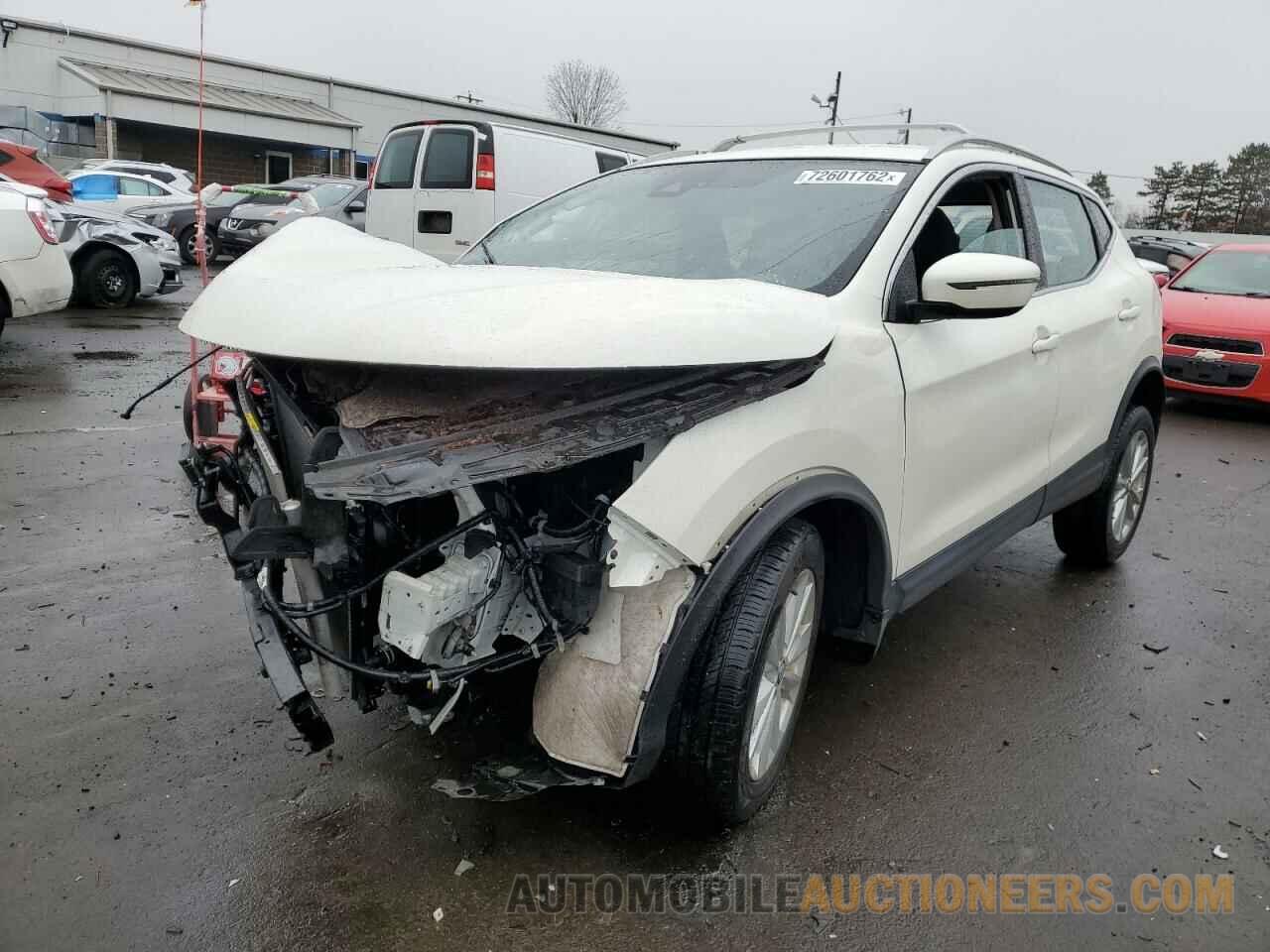 JN1BJ1CR6KW342979 NISSAN ROGUE 2019