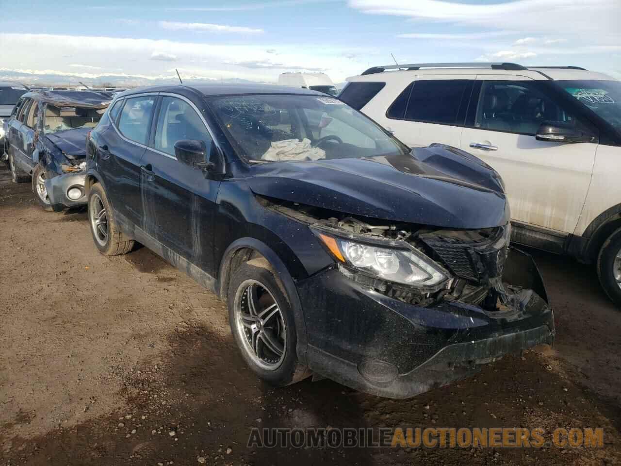 JN1BJ1CR6KW624118 NISSAN ROGUE 2019