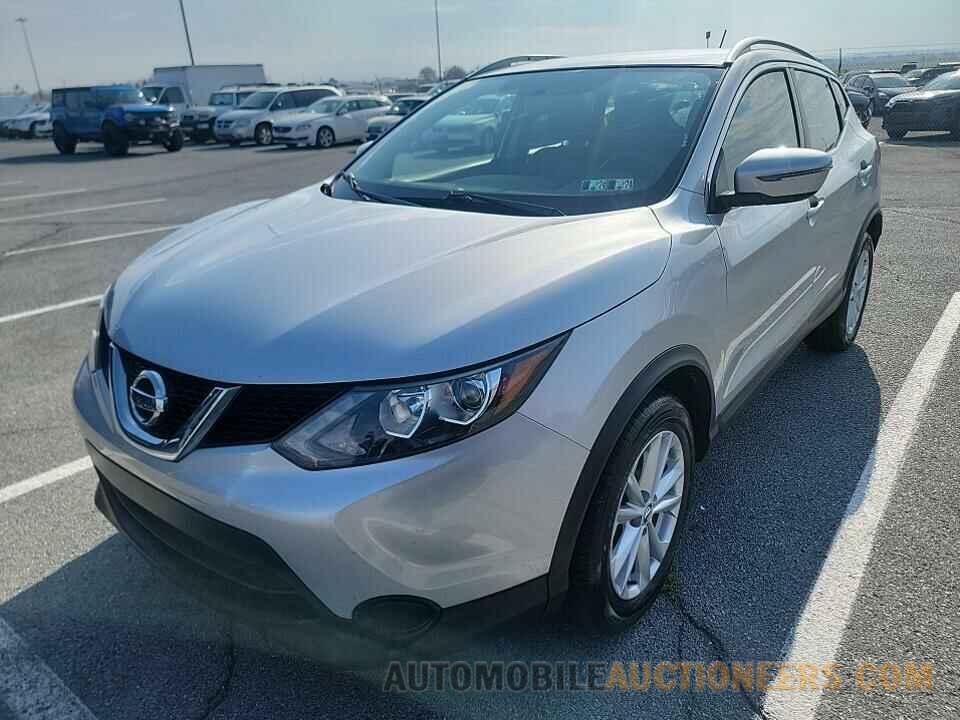 JN1BJ1CR7HW115938 Nissan Rogue Sport 2017