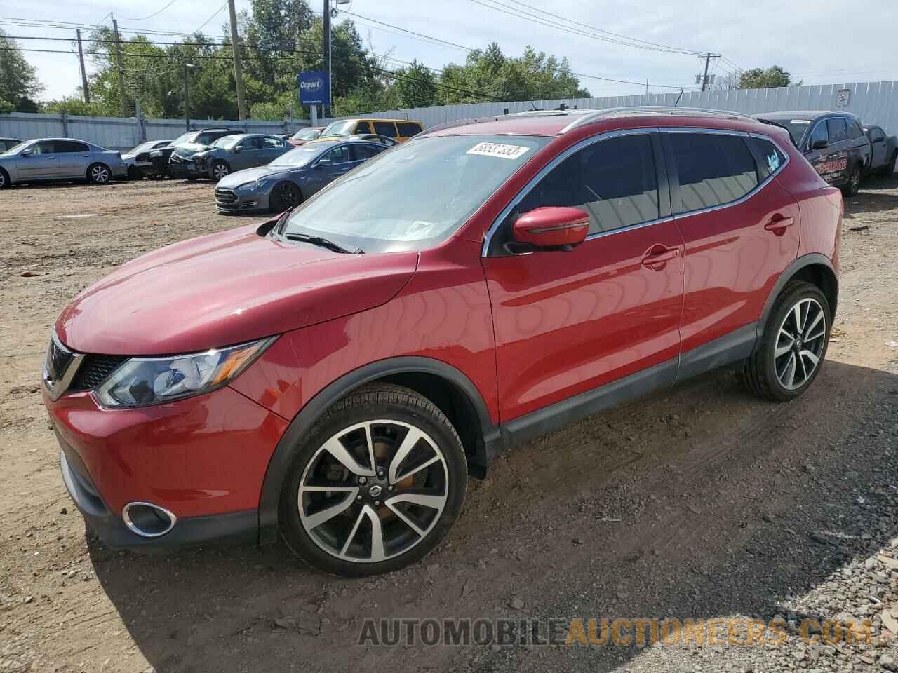 JN1BJ1CR7JW201000 NISSAN ROGUE 2018