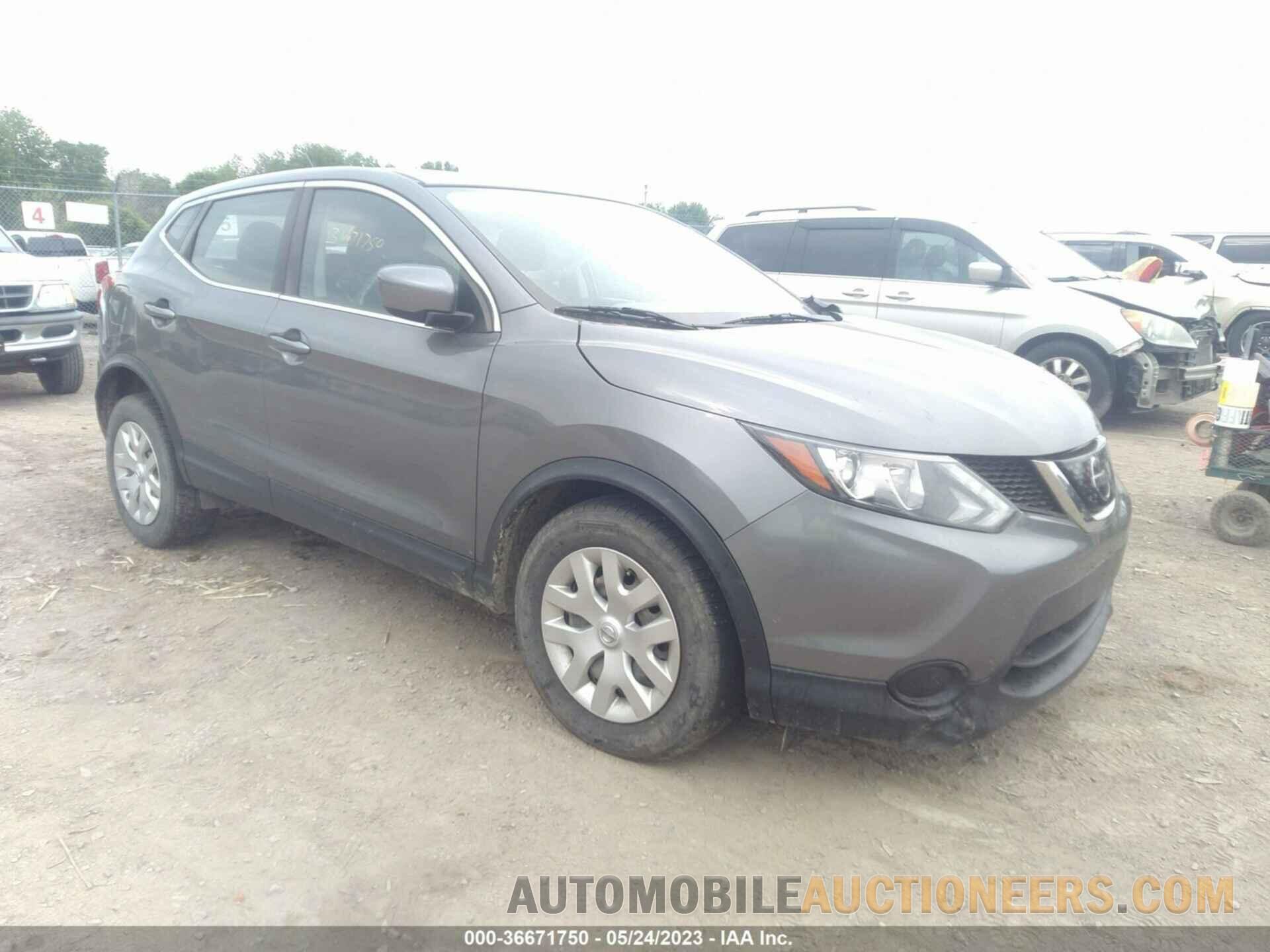 JN1BJ1CR7JW250973 NISSAN ROGUE SPORT 2018