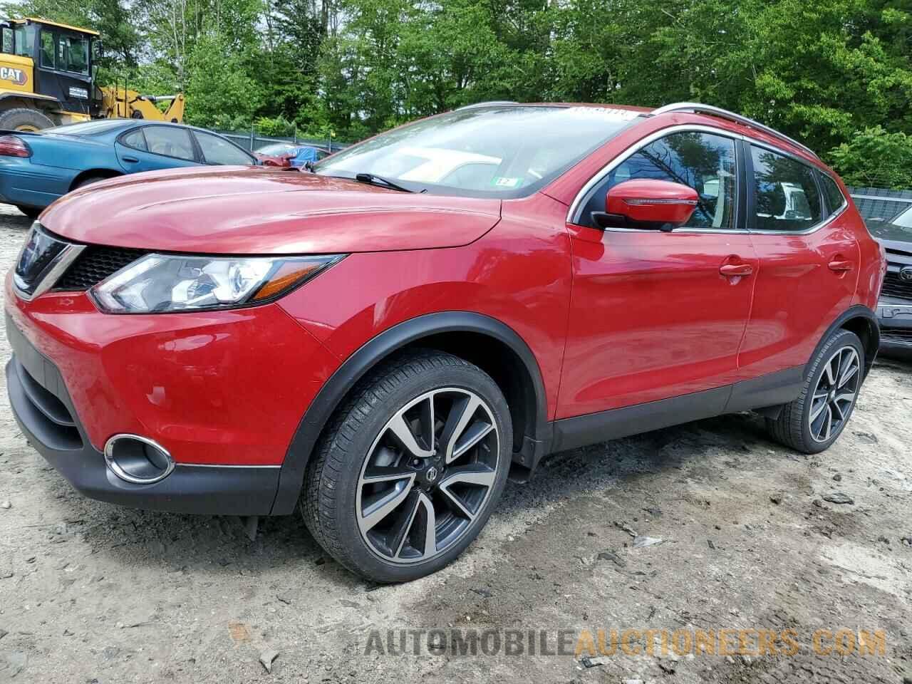 JN1BJ1CR7JW287862 NISSAN ROGUE 2018