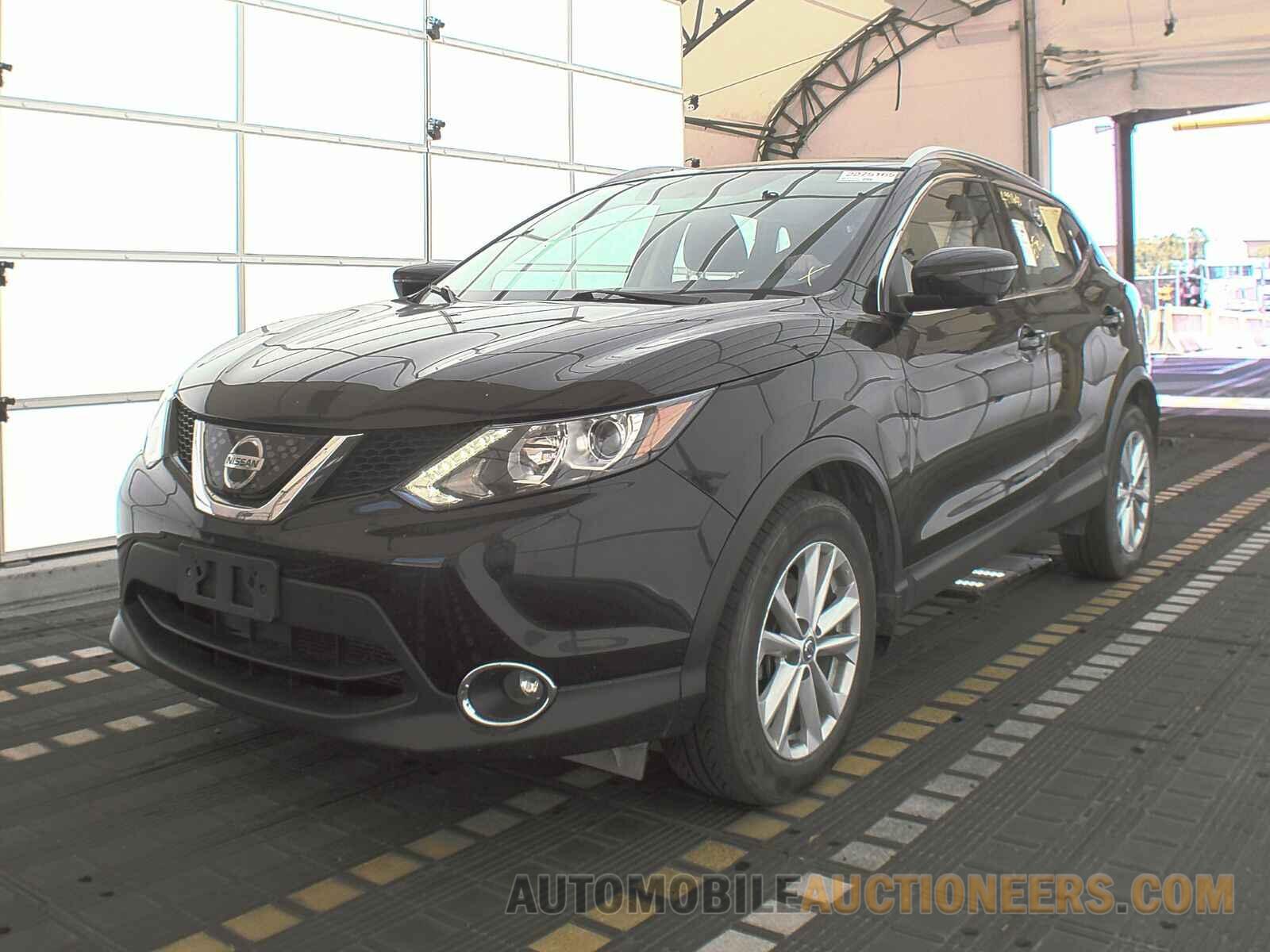 JN1BJ1CR7JW288011 Nissan Rogue Sport 2018