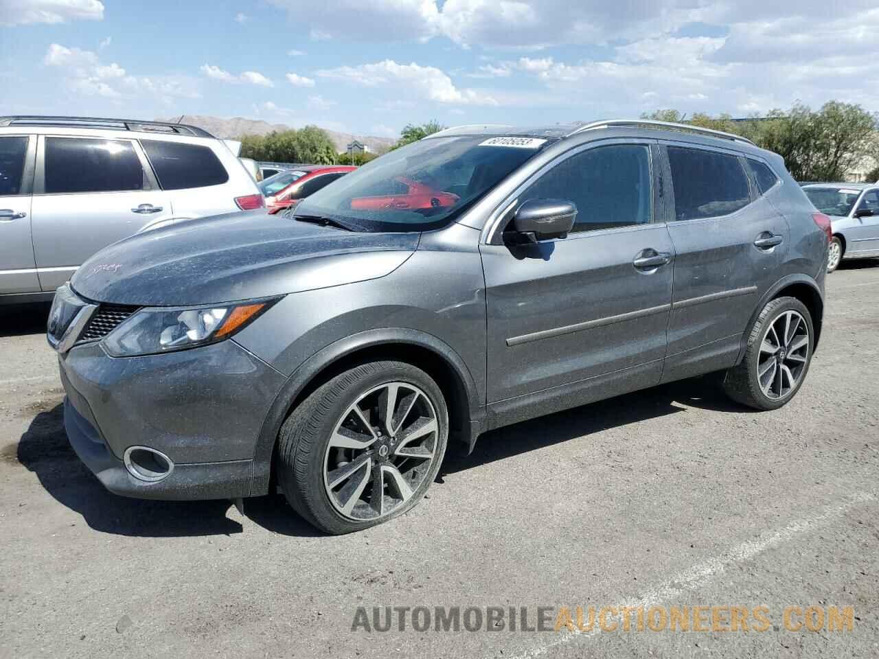 JN1BJ1CR7JW292415 NISSAN ROGUE 2018