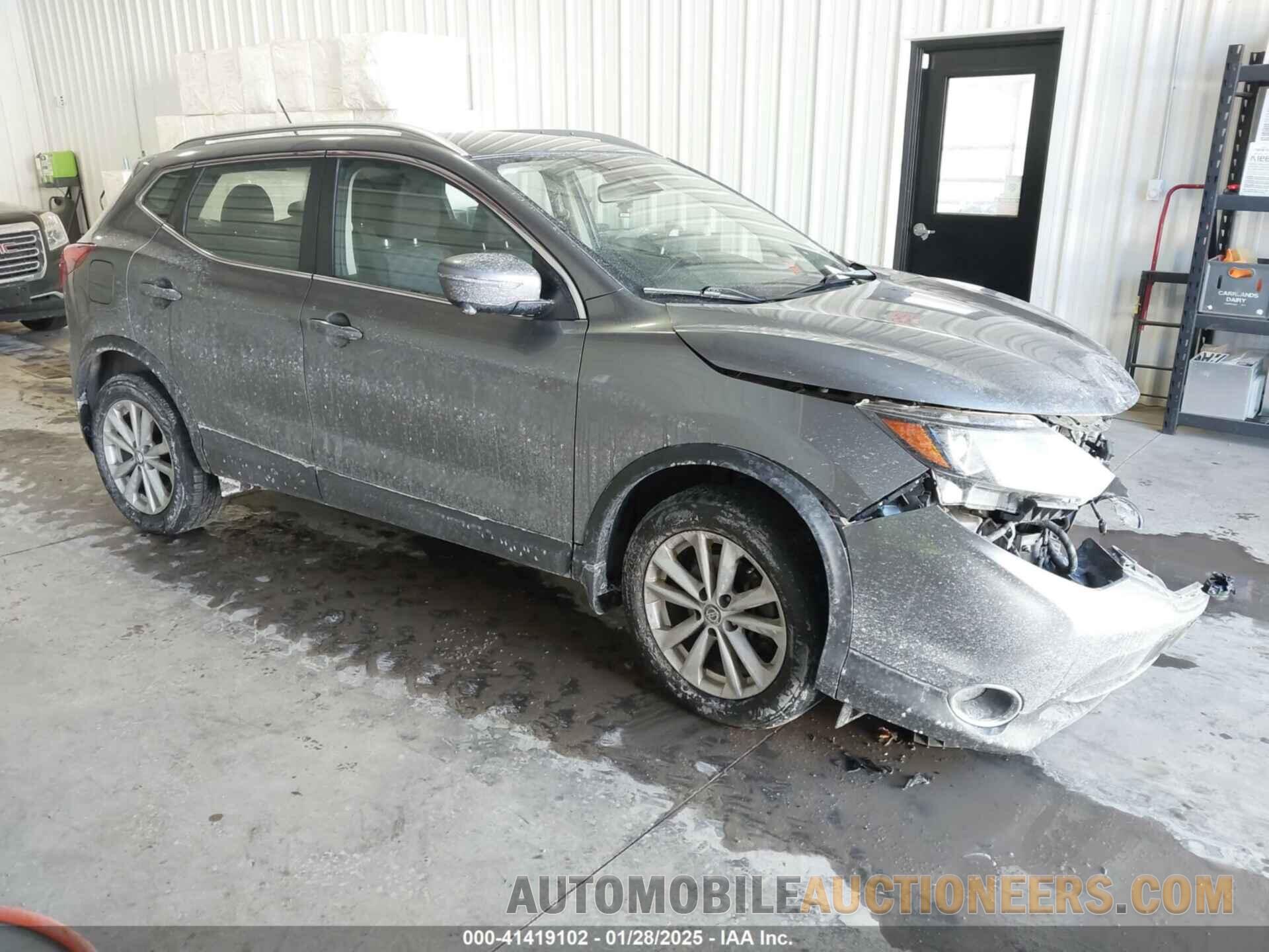 JN1BJ1CR7KW627366 NISSAN ROGUE SPORT 2019