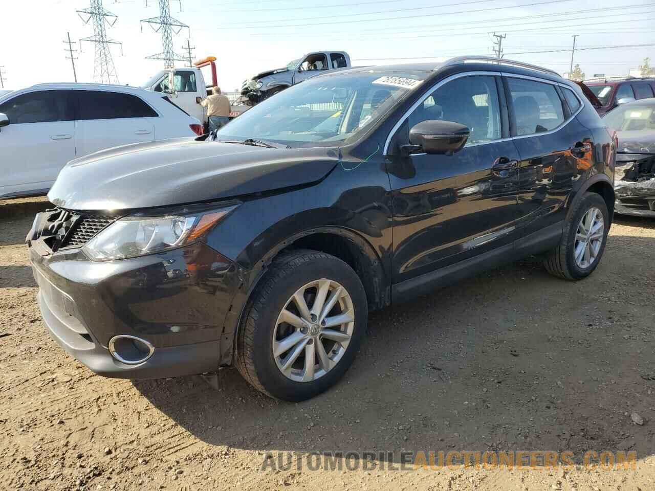 JN1BJ1CR8HW144073 NISSAN ROGUE 2017