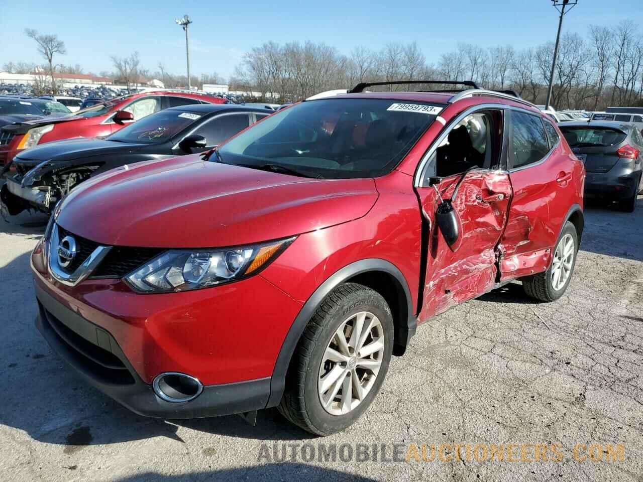 JN1BJ1CR8JW205993 NISSAN ROGUE 2018