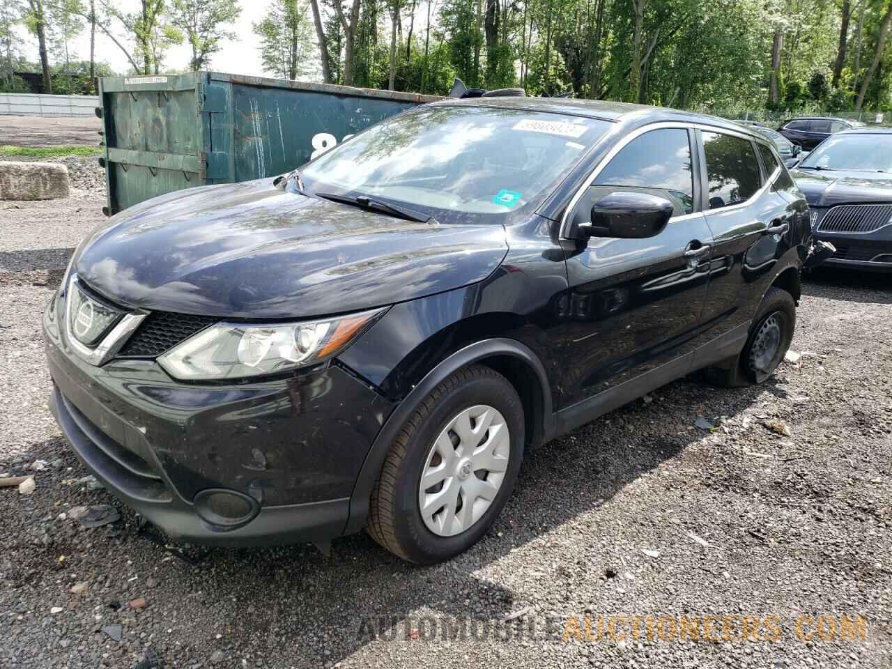 JN1BJ1CR8JW259343 NISSAN ROGUE 2018