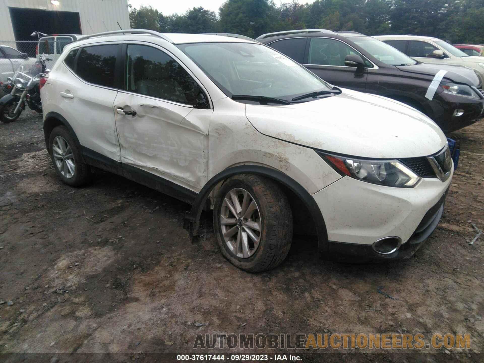 JN1BJ1CR8KW322443 NISSAN ROGUE SPORT 2019