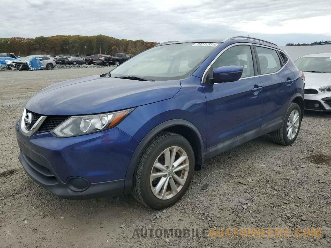 JN1BJ1CR9JW200933 NISSAN ROGUE 2018