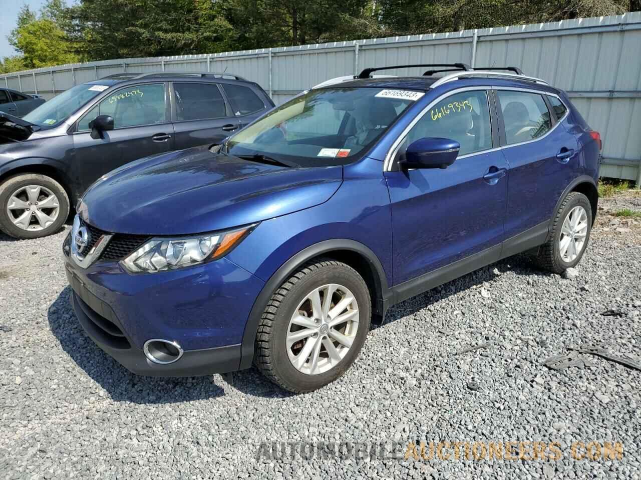 JN1BJ1CR9JW206523 NISSAN ROGUE 2018