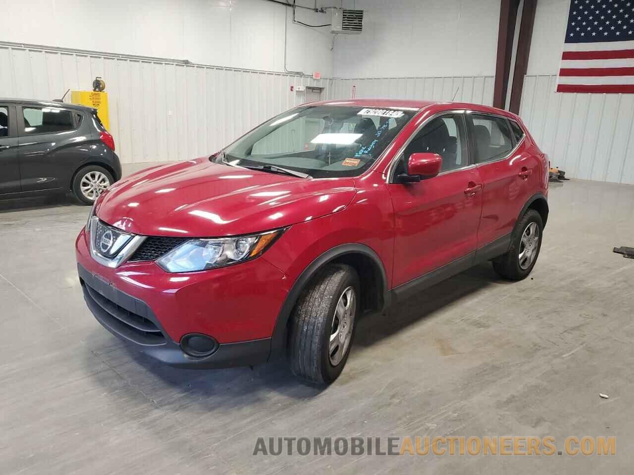 JN1BJ1CR9JW255236 NISSAN ROGUE 2018