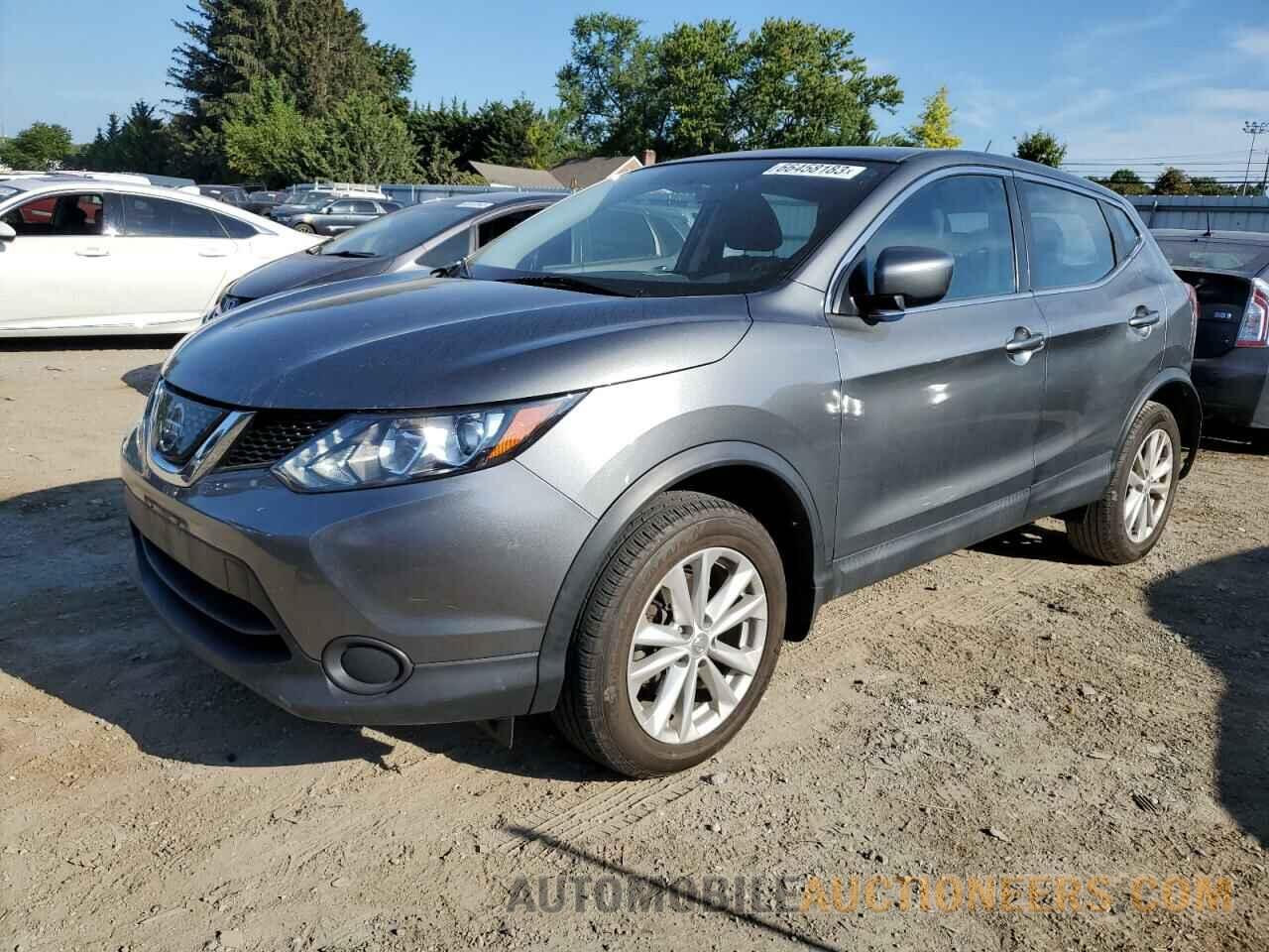 JN1BJ1CR9JW267760 NISSAN ROGUE 2018