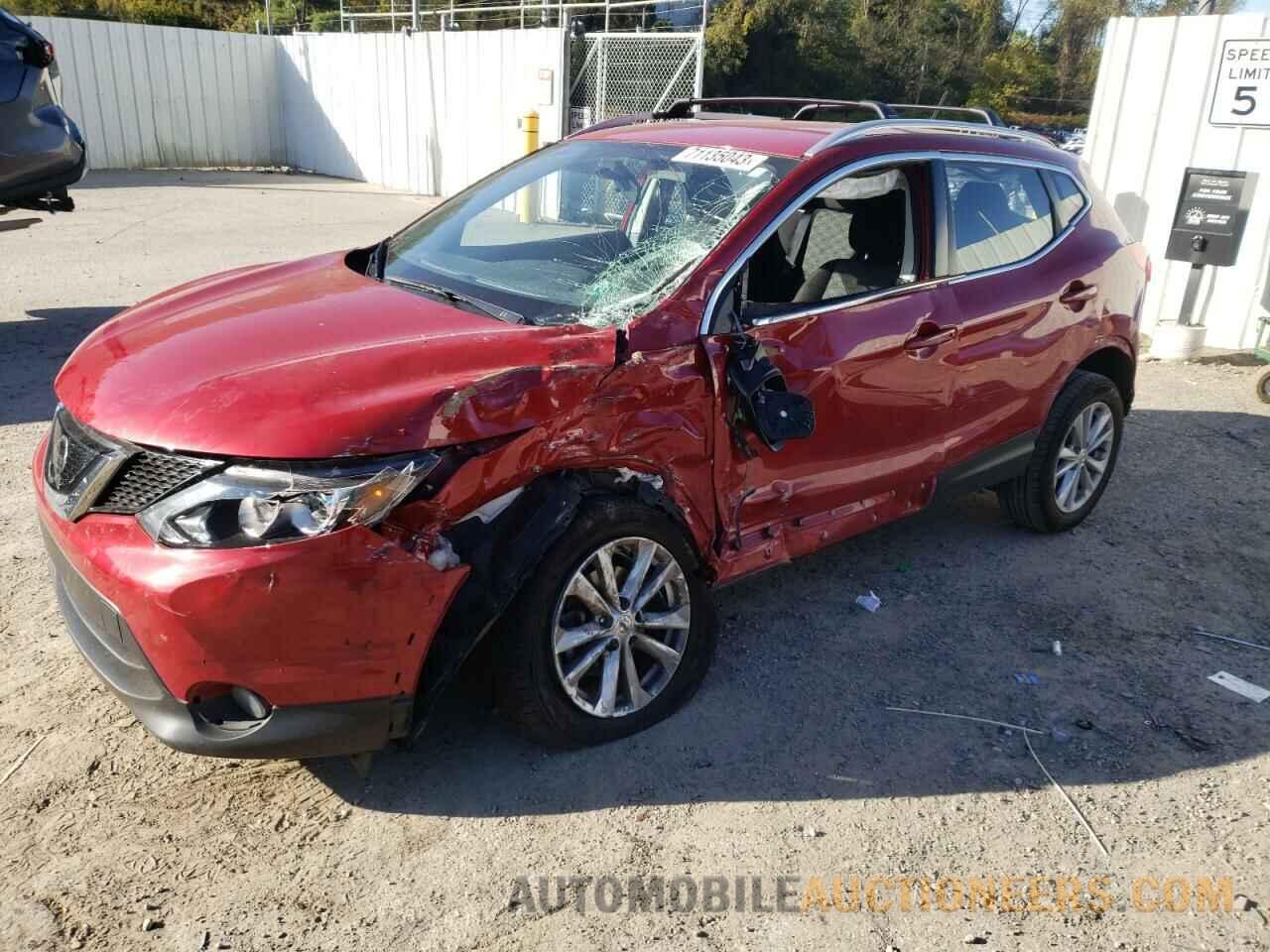 JN1BJ1CR9JW284655 NISSAN ROGUE 2018