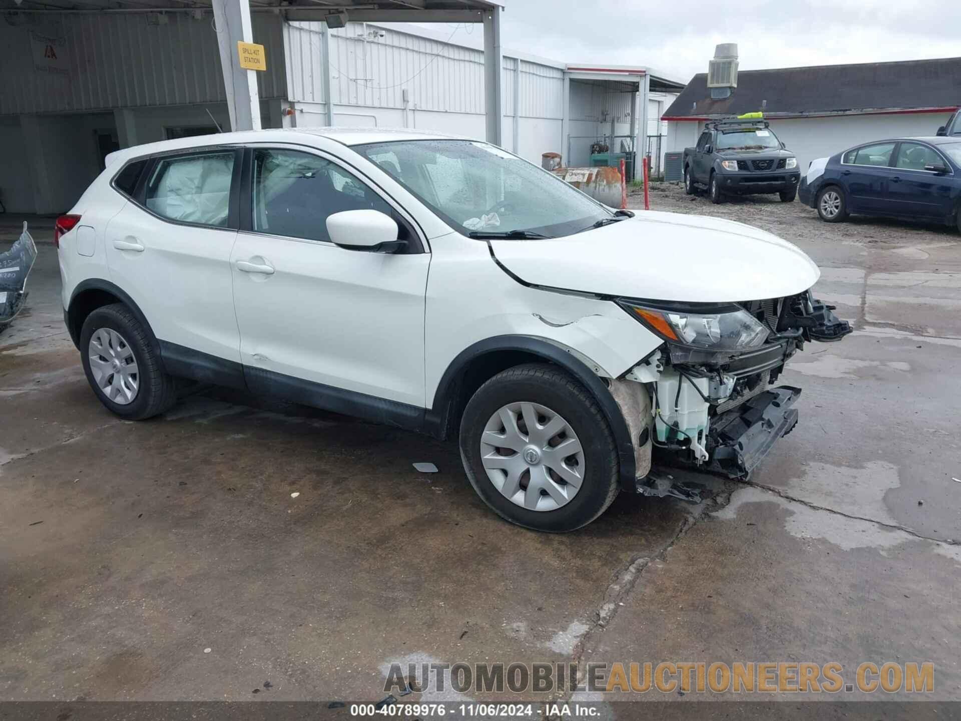 JN1BJ1CR9KW335590 NISSAN ROGUE SPORT 2019