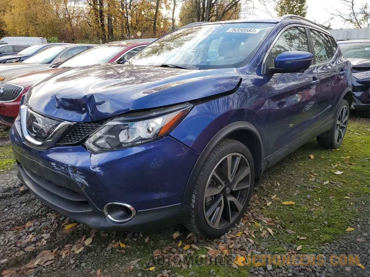 JN1BJ1CRXJW206045 NISSAN ROGUE 2018