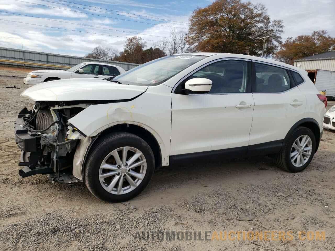 JN1BJ1CRXJW209155 NISSAN ROGUE 2018