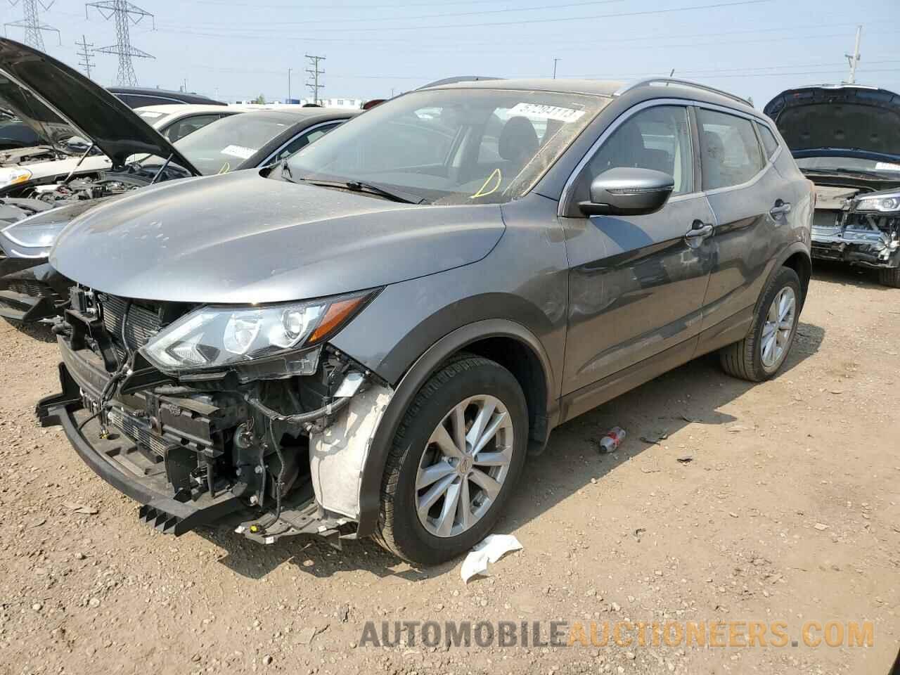 JN1BJ1CRXJW268562 NISSAN ROGUE 2018