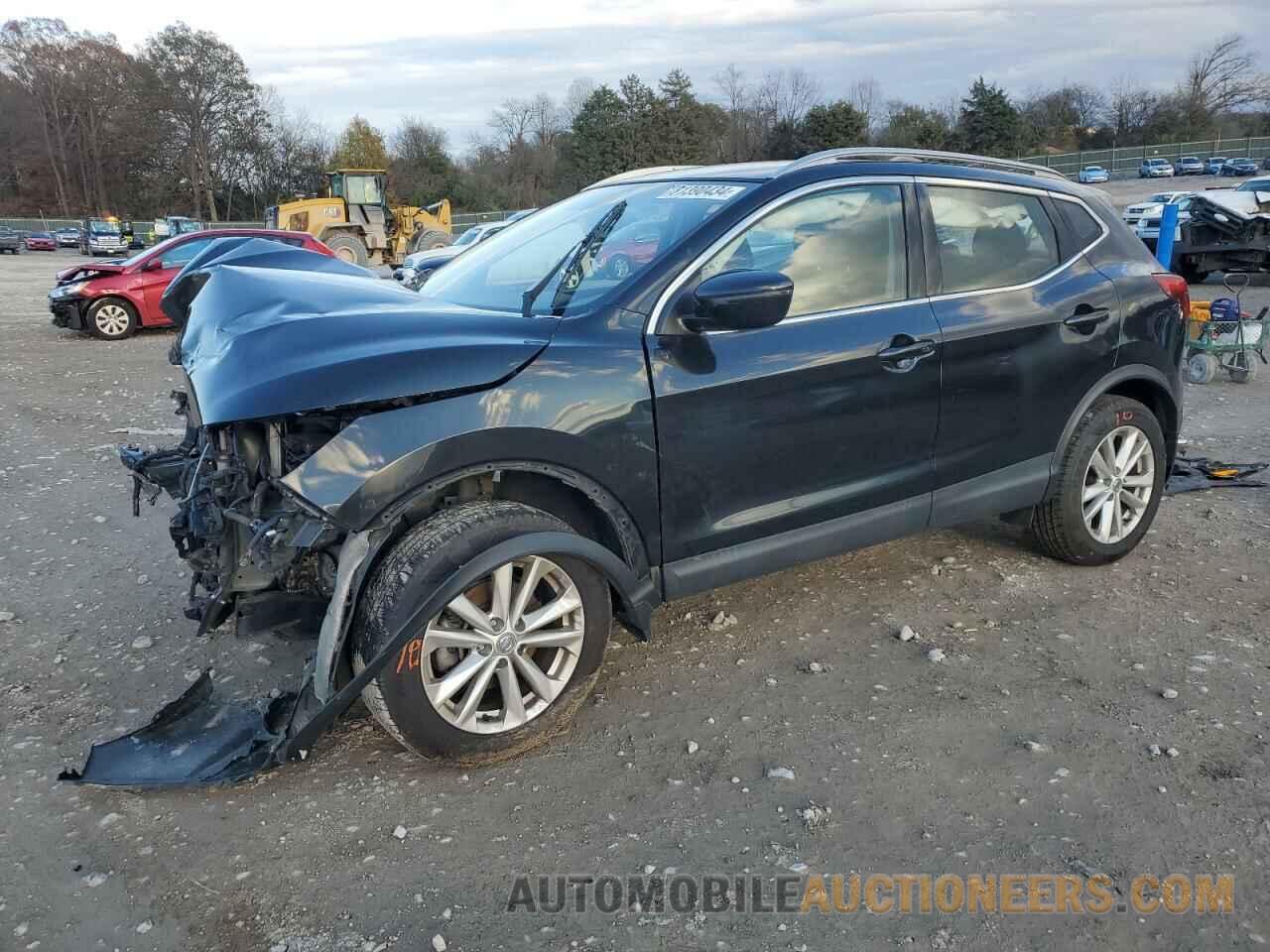 JN1BJ1CRXJW288830 NISSAN ROGUE 2018