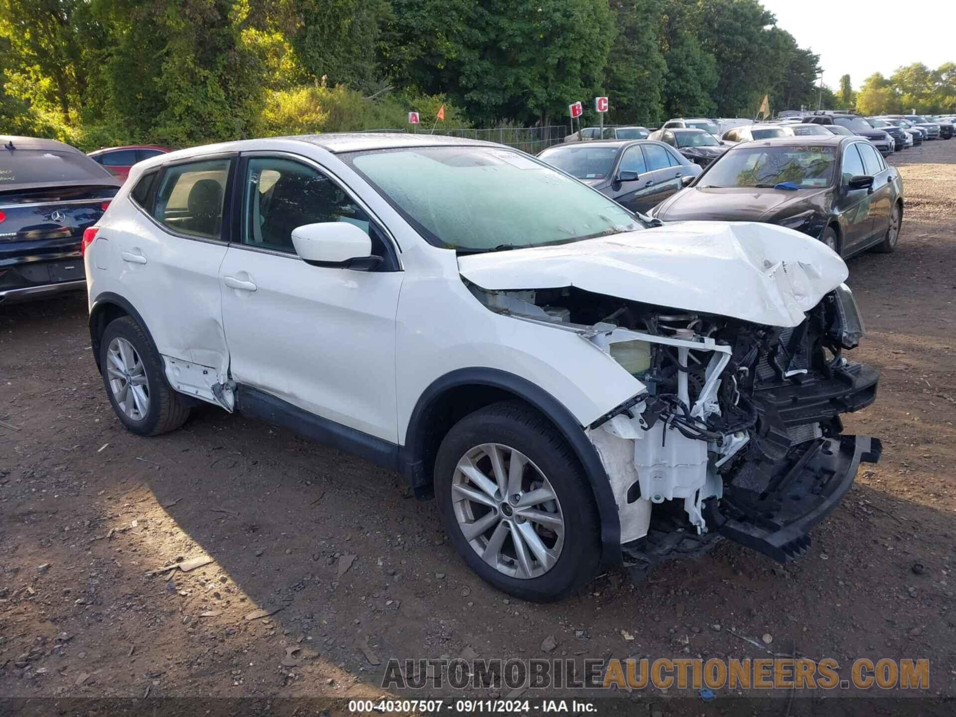 JN1BJ1CRXKW344086 NISSAN ROGUE SPORT 2019